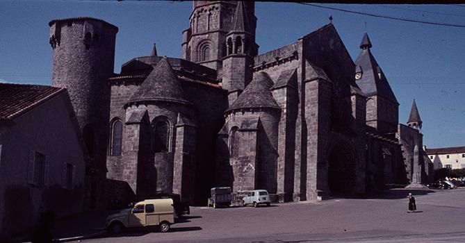 Jacques Pierre, Eglise Saint-Pierre-ès-Liens, Le Dorat (Nouvelle-Aquitaine), 1963 © Ministère de la Culture (France), MPP, diff RMN-GP